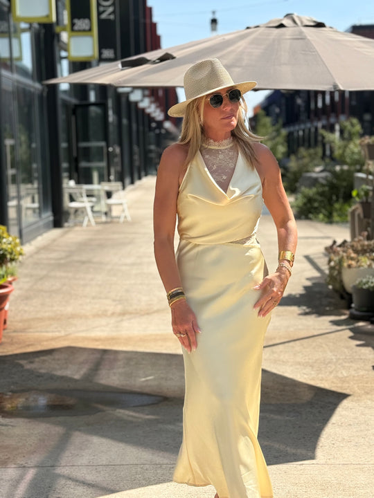 Robe satin jaune K9-50