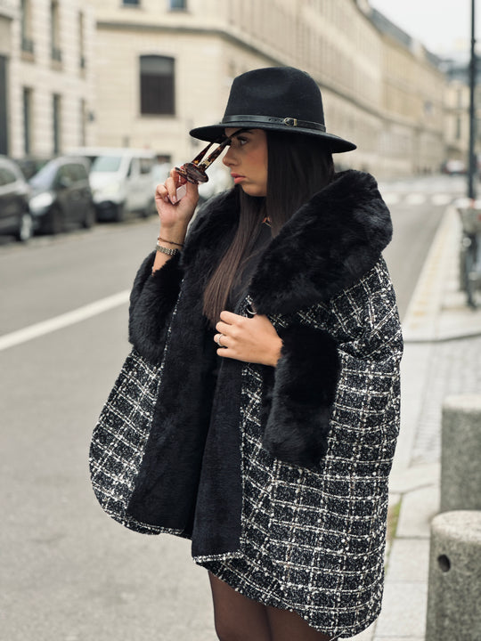 Cape Manteau tweed noir fourrure 3-281