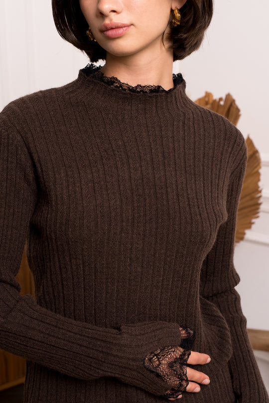Pull choco col dentelle noir 1730