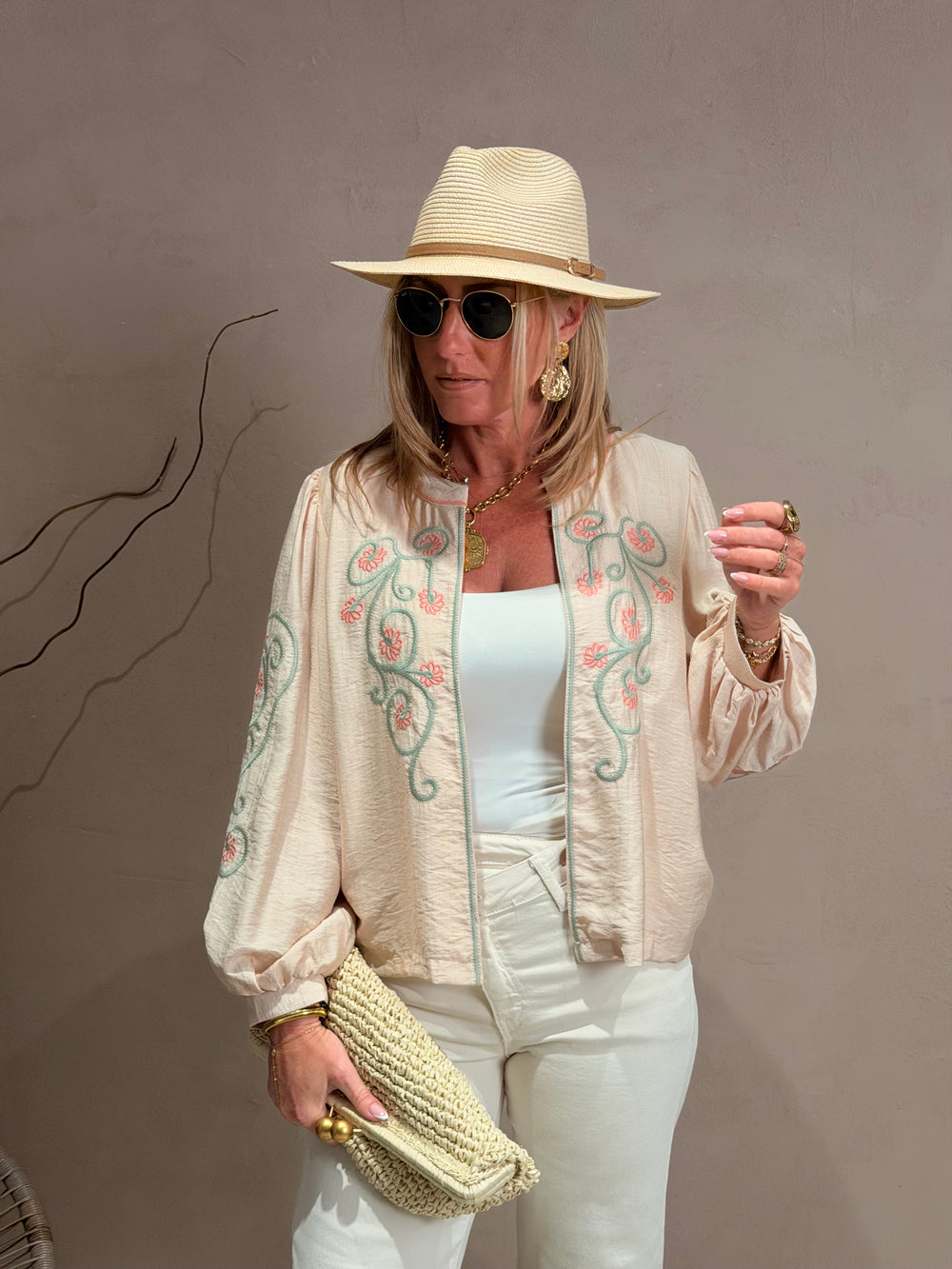 Gilet veste brodé beige 2638