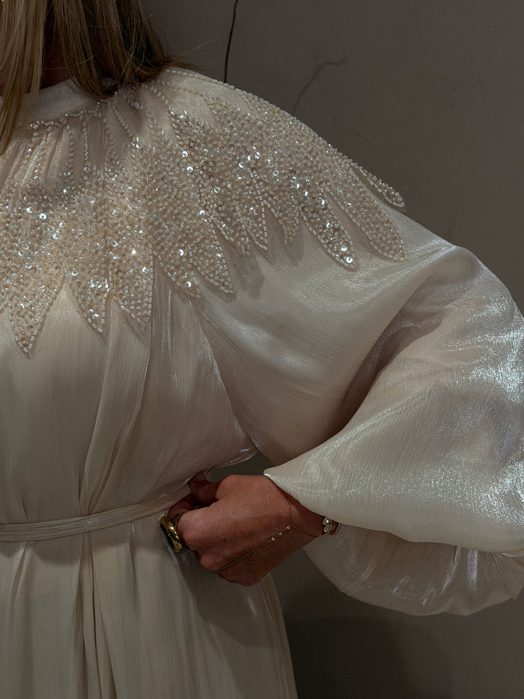 Robe abaya épaules perles Beige 8609