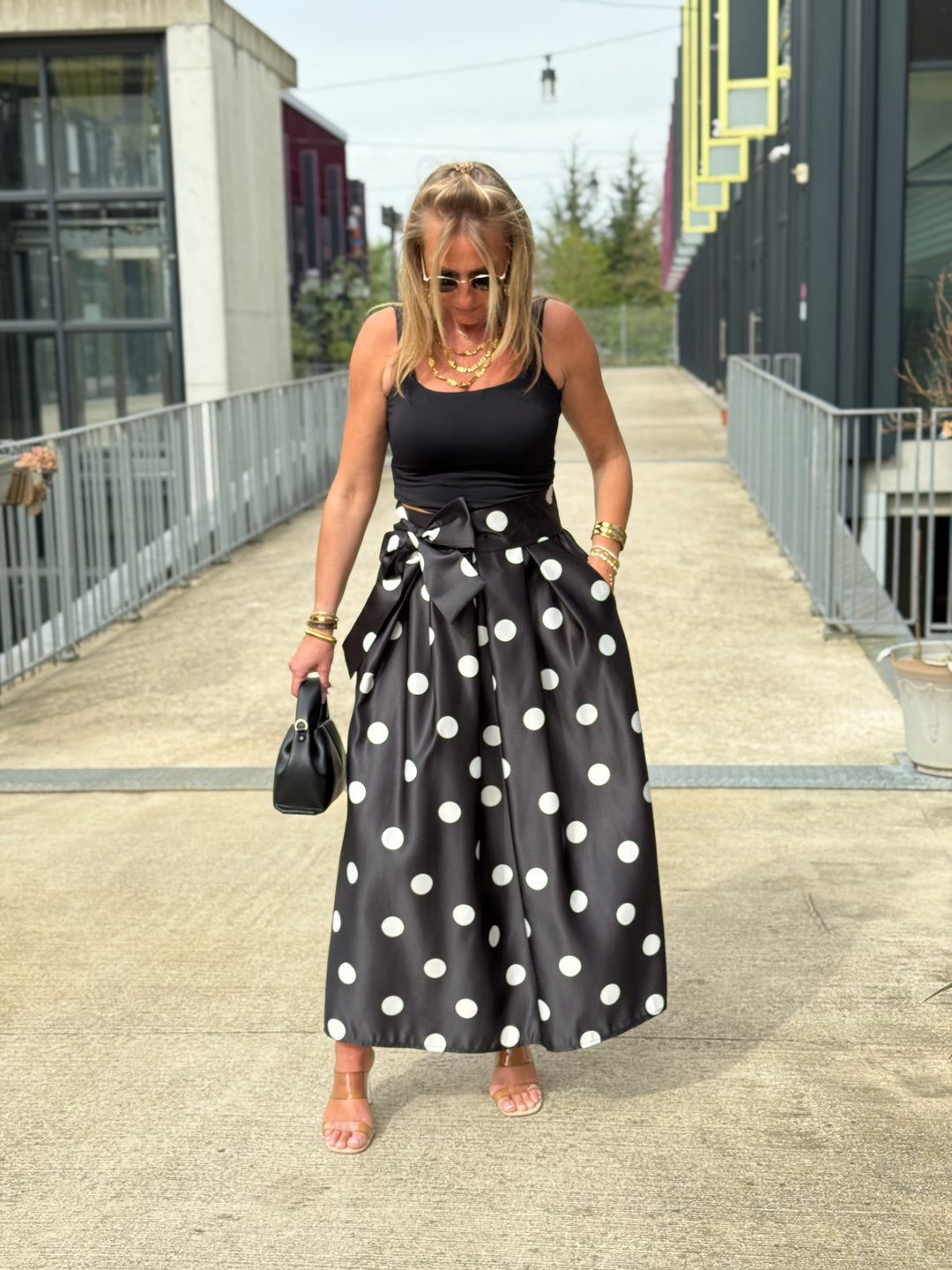 Jupe satin nouée à pois Noir