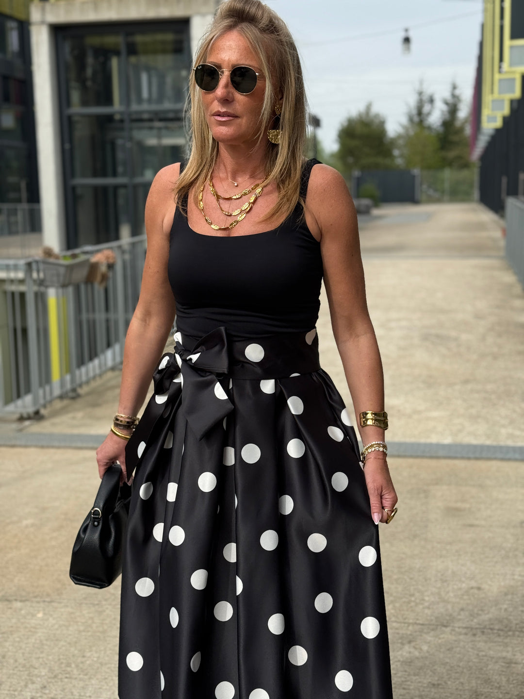 Jupe satin nouée à pois Noir
