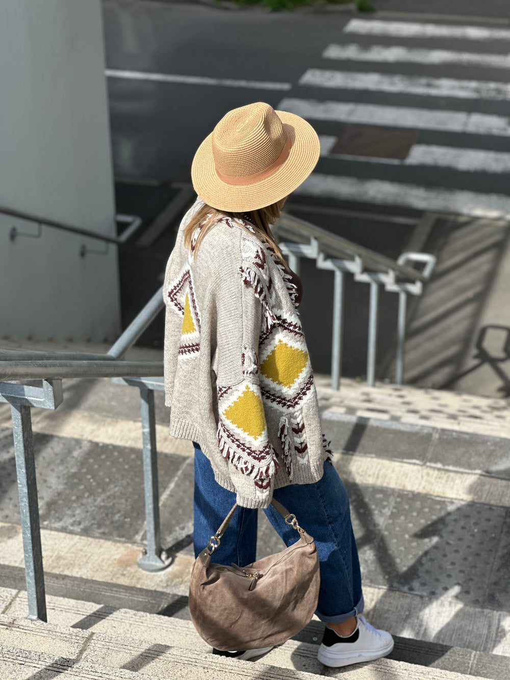 Gilet franges taupe 3079
