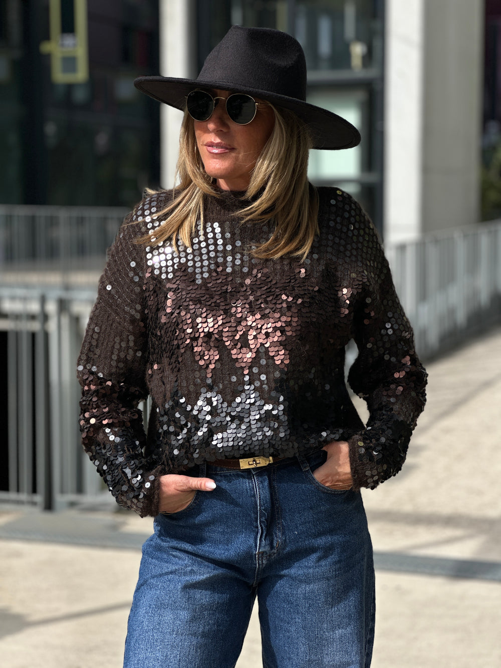 Pull choco aux sequin Catalina