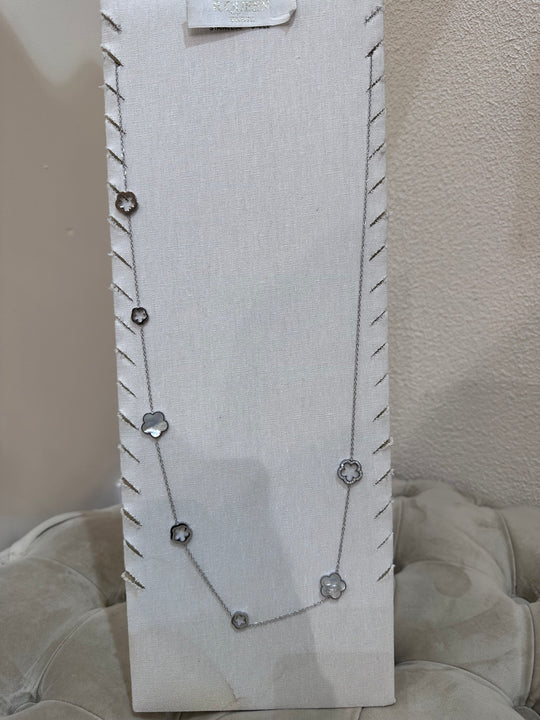 Collier long grands trèfles argenté/strass