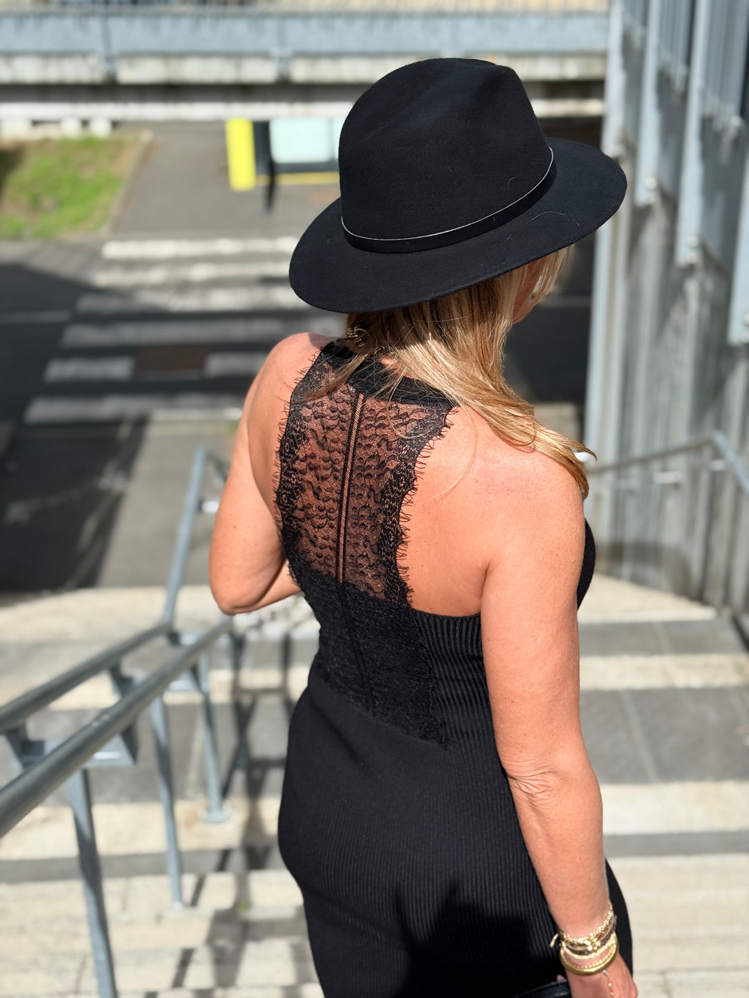 Robe maille dos dentelle 5242 Noir