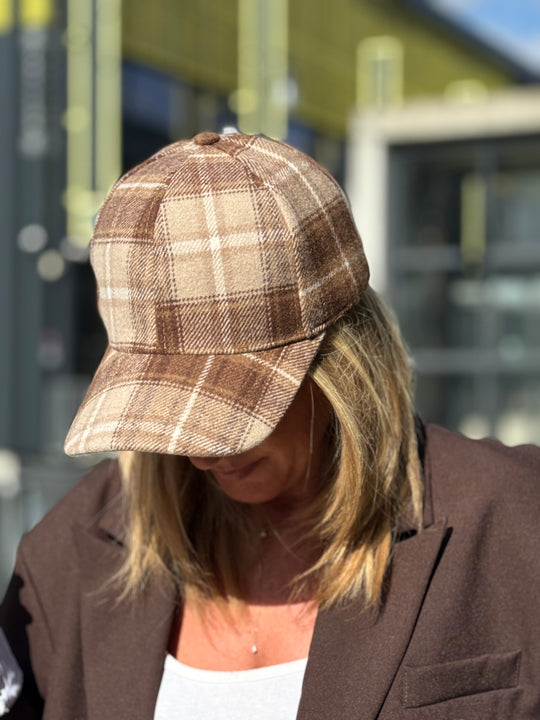 Casquette feutrine carreaux