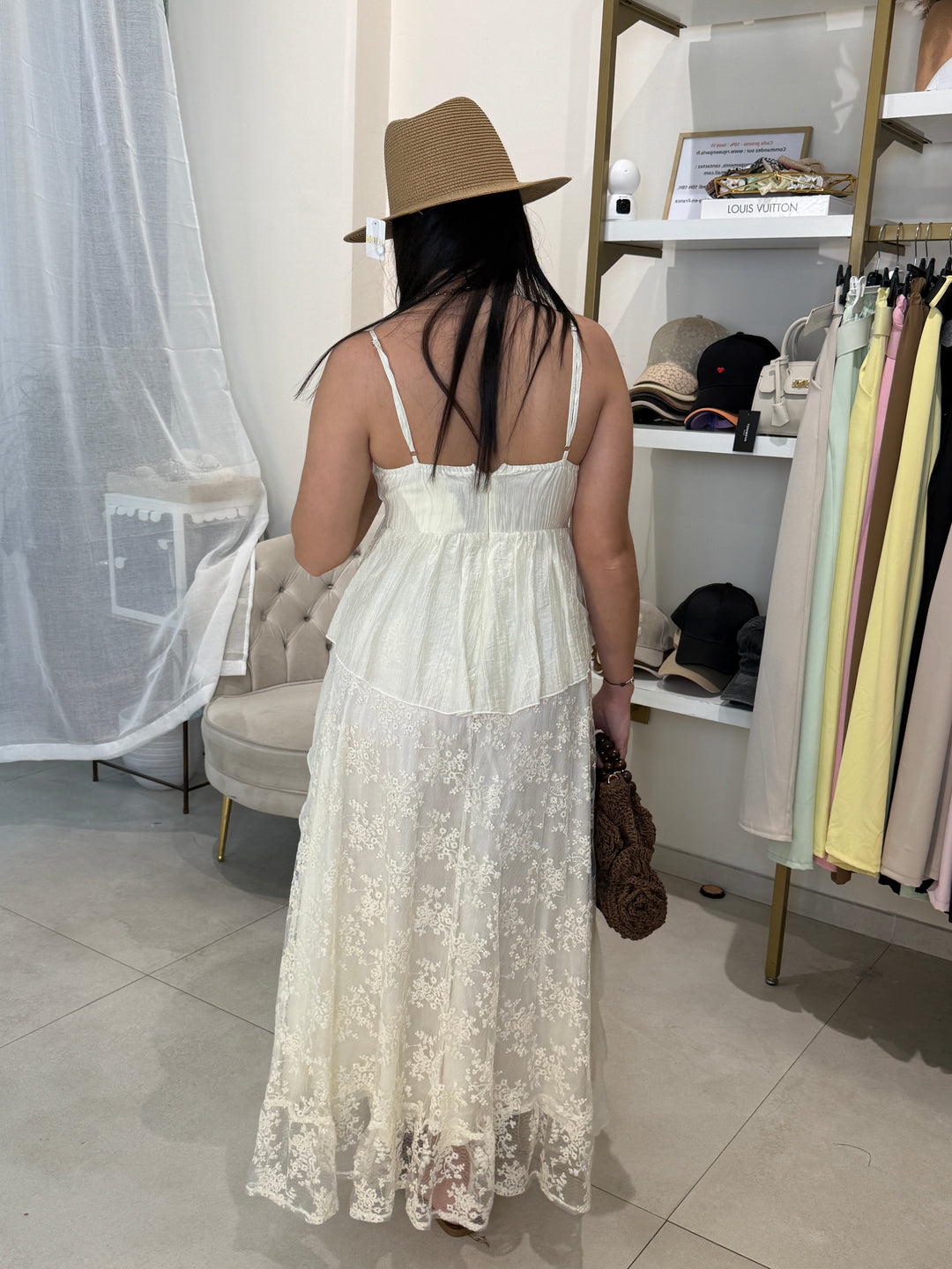 Robe volant dentelle écru K9-08