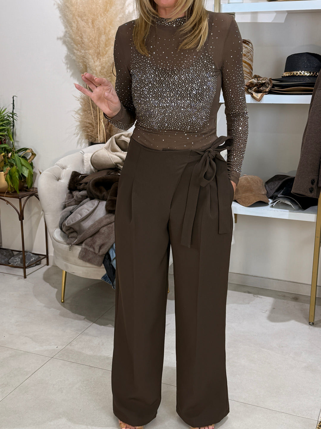 Pantalon pince attaché côté 778 choco