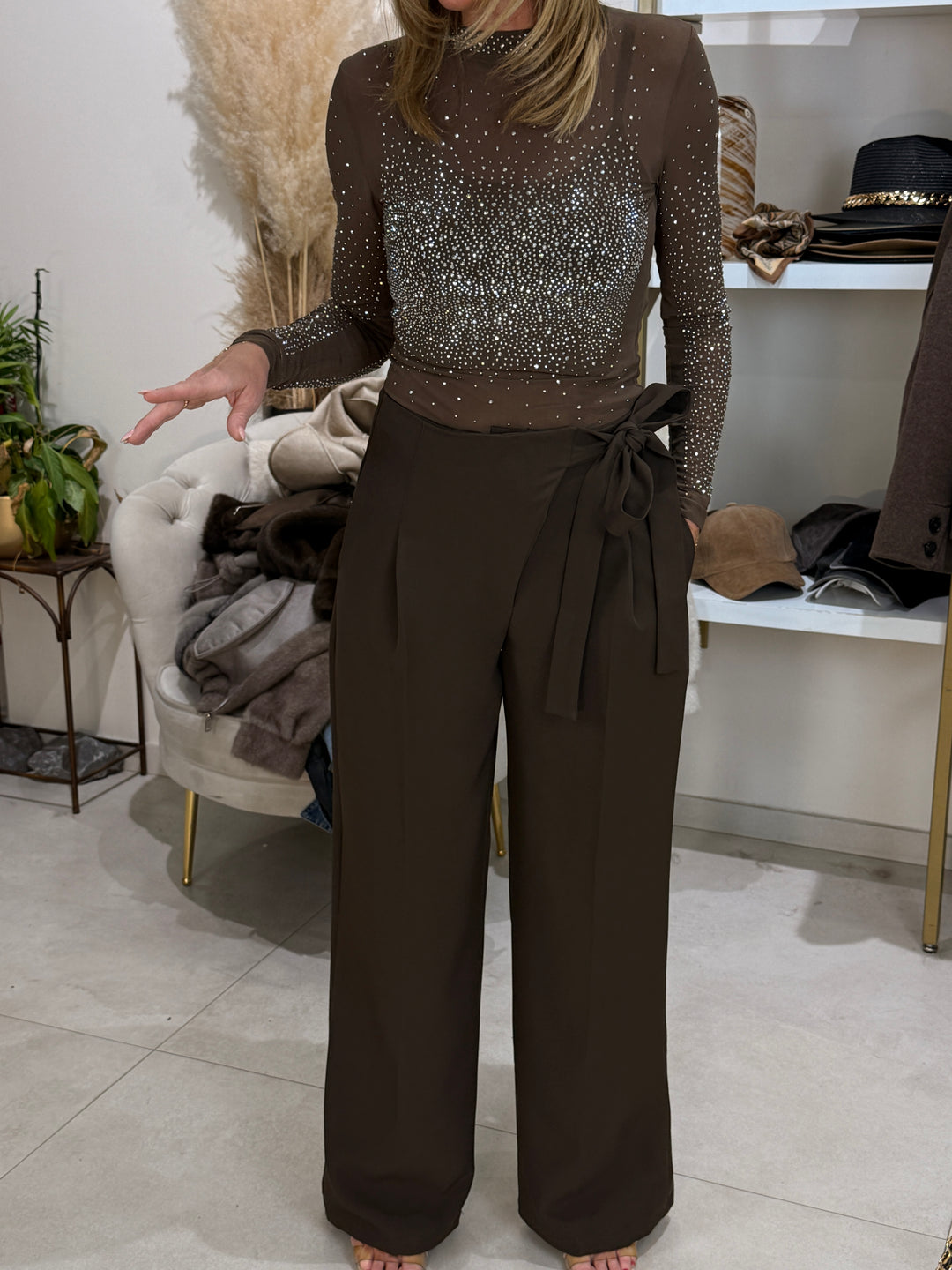 Pantalon pince attaché côté 778 choco