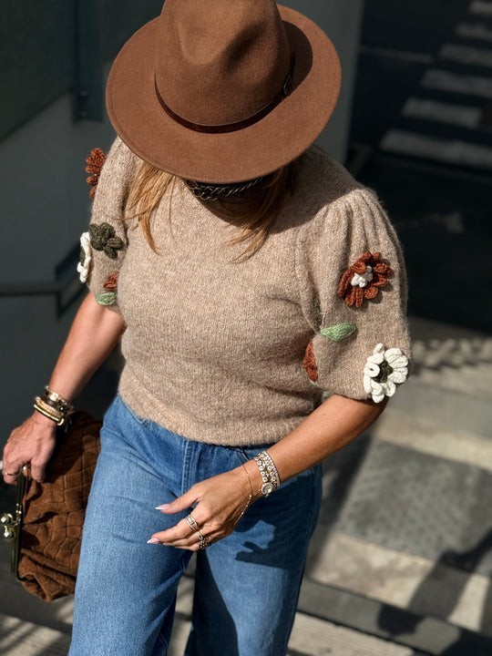 Pull épaules fleuris Camel 26683