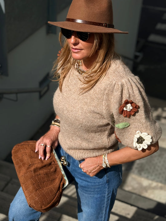 Pull épaules fleuris Camel 26683