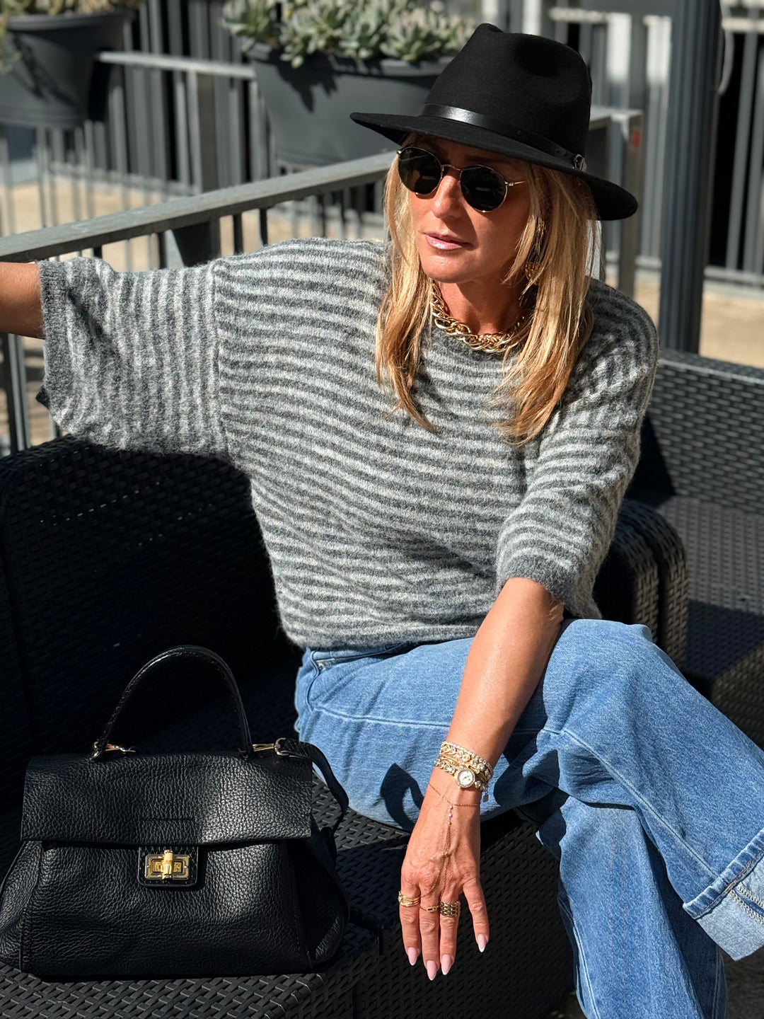 Pull rayure gris