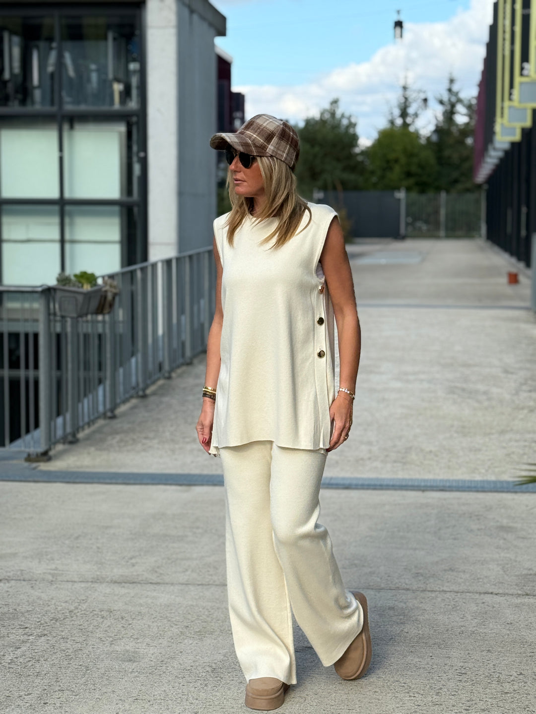 Ensemble top + pantalon avec boutons Ecru 93006