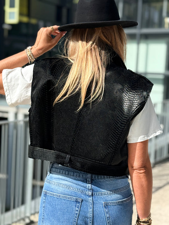Veste similicuir brillant 8414