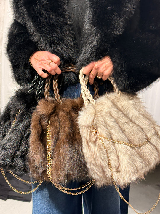 Sac fourrure chaîne 2428