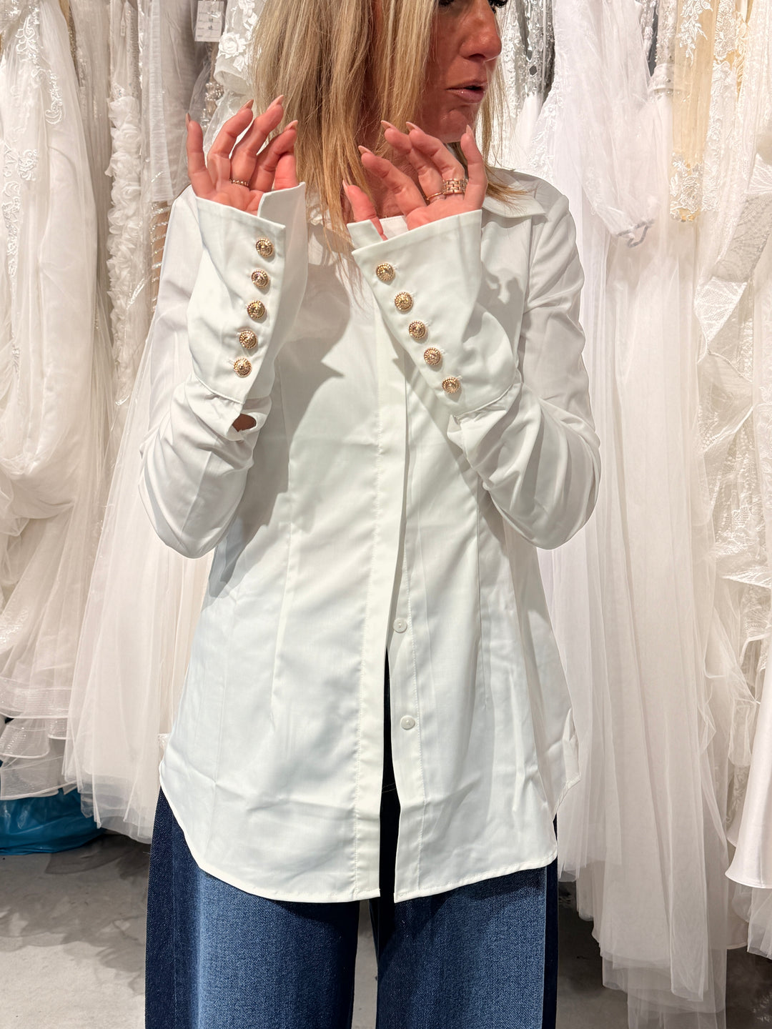 Chemise cintré manches boutons or 68812