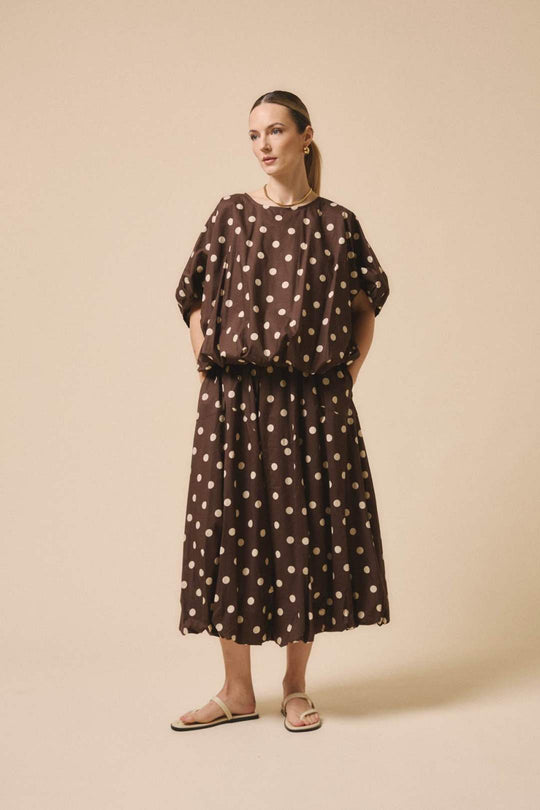 Blouse à pois marron