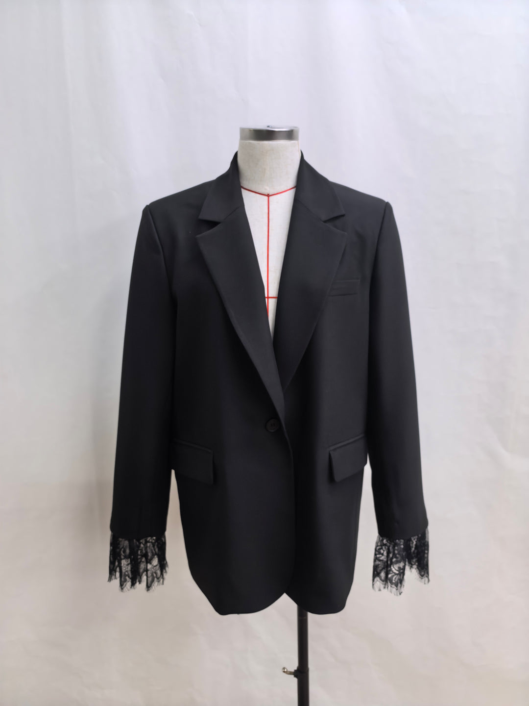 Blazer noir manches dentelle amovible 26043