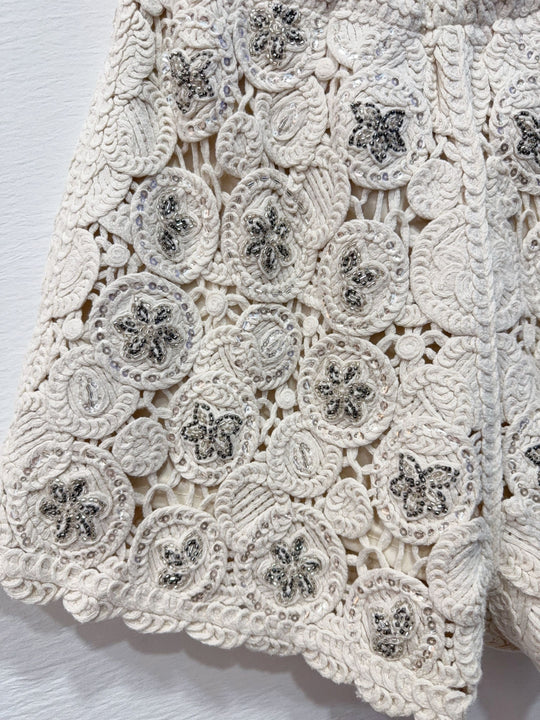 Short crochet beige sequin 3341
