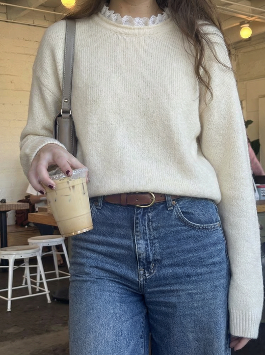 Pull dos ouvert aux dentelle 3047