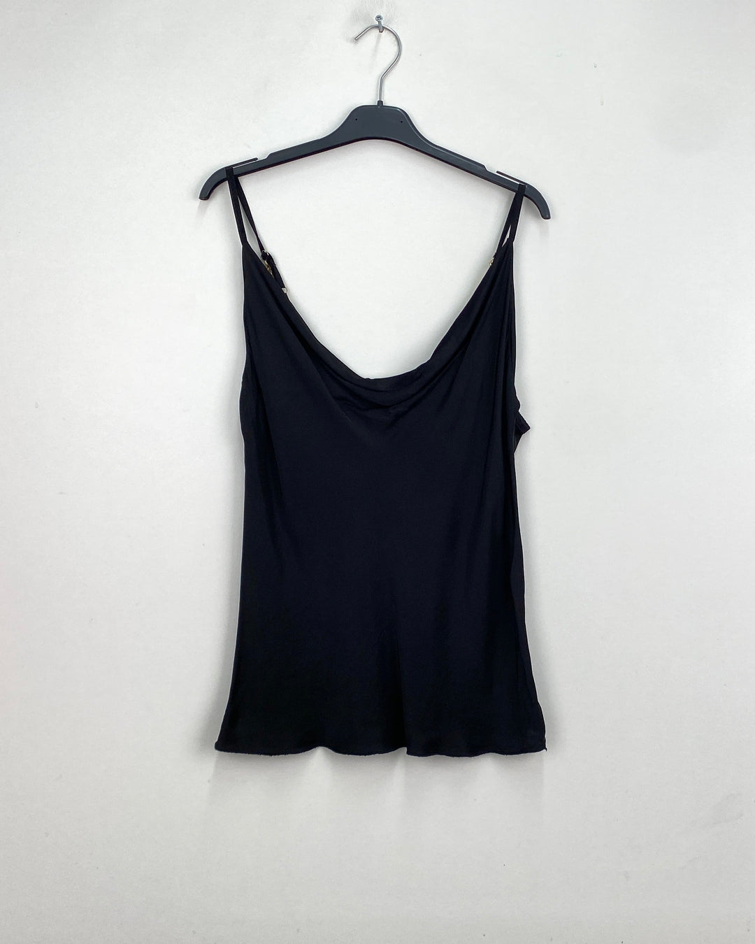 Top satin dos chaînes