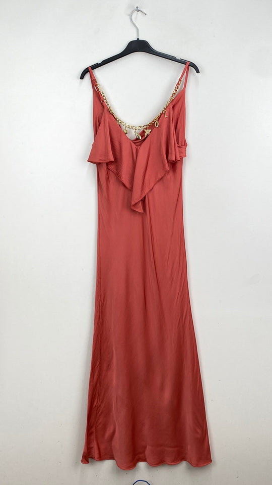 Robe satin dos chaînes