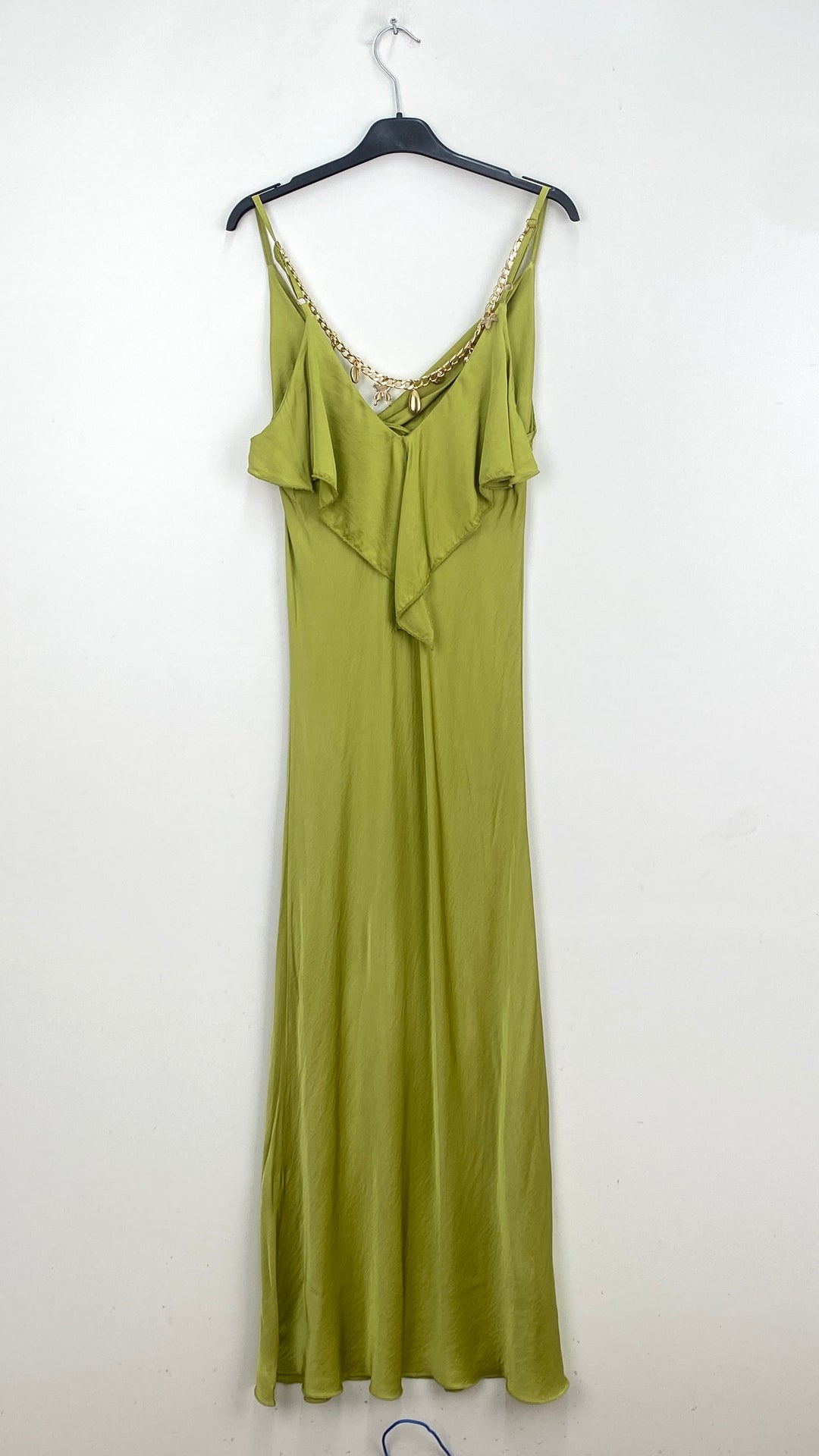 Robe satin dos chaînes