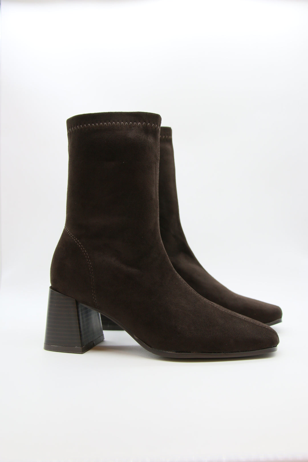 Bottine chaussettes Daim choco D-331