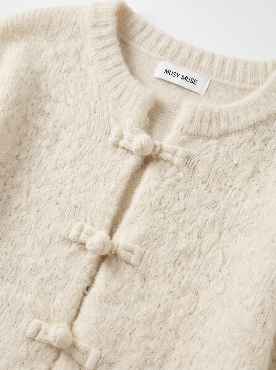Pull gilet boutons asiatiques Ecru B2023