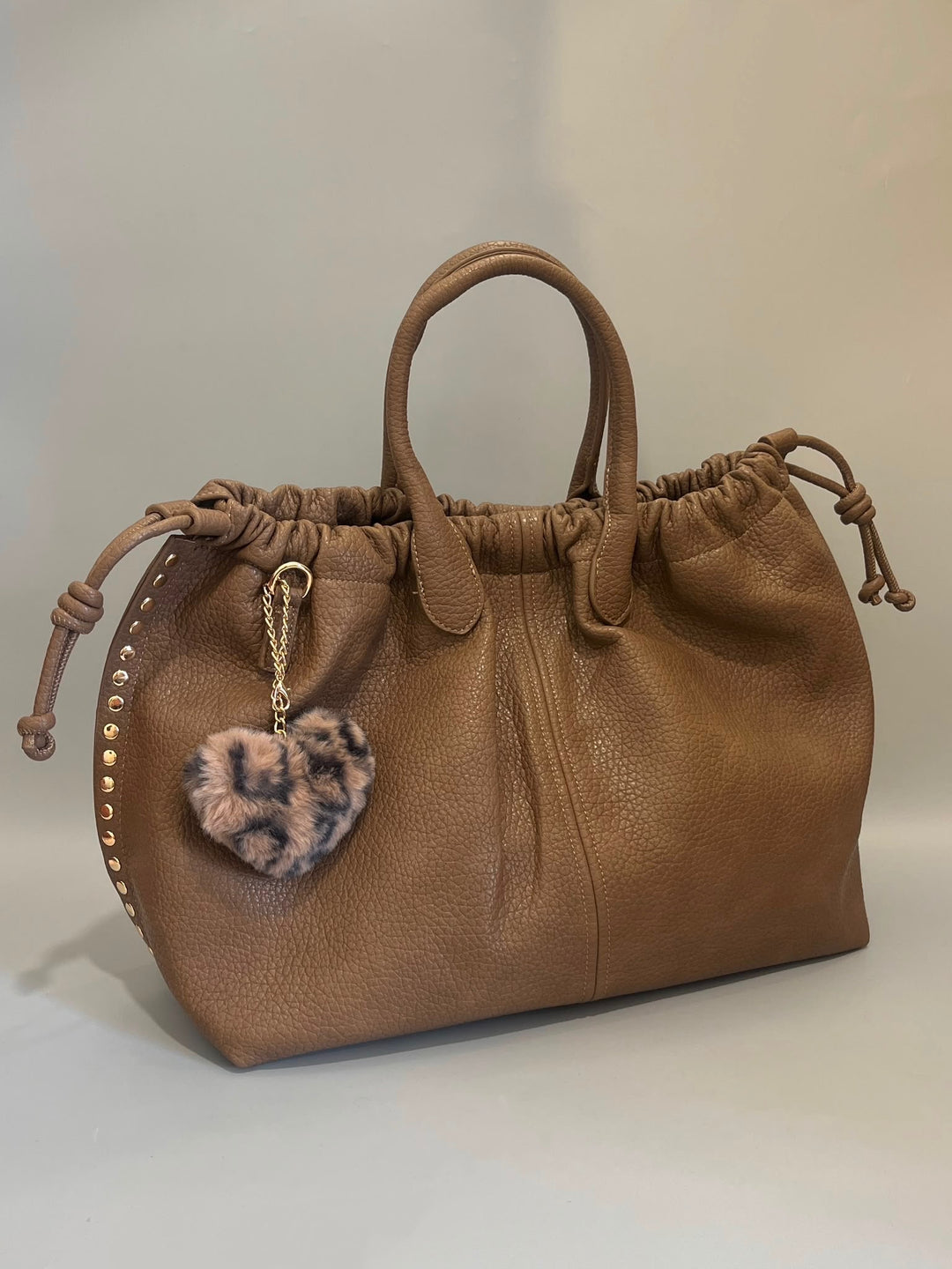 Sac grand format cloutés 1759 Camel