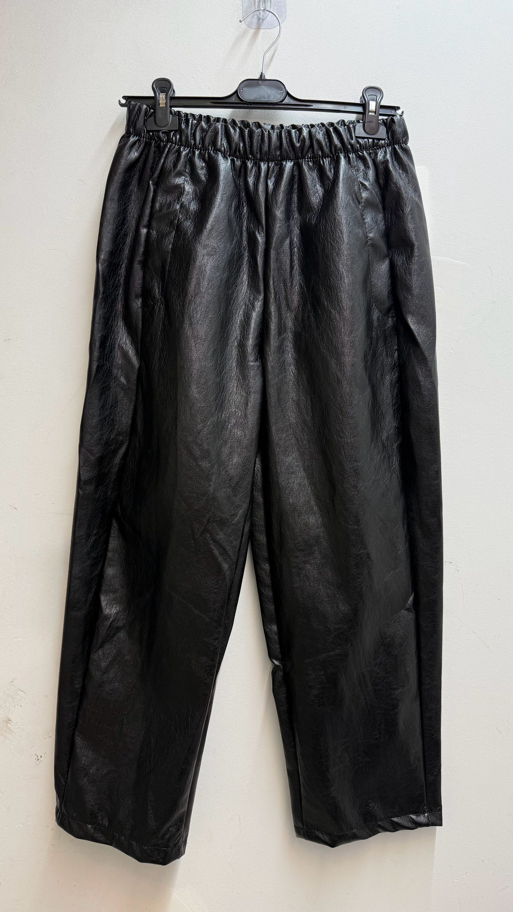 Pantalon carrot similicuir 21469