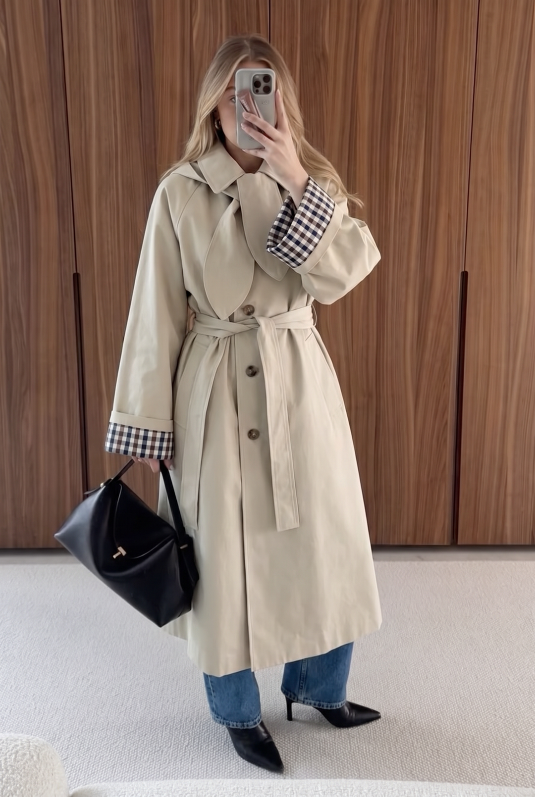 Trench long Beige col attaches  2026