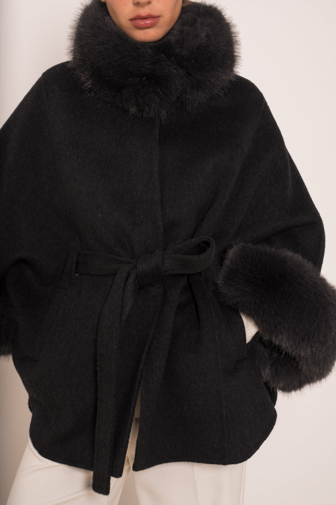 Manteau laine aux fourrures Gris 26134