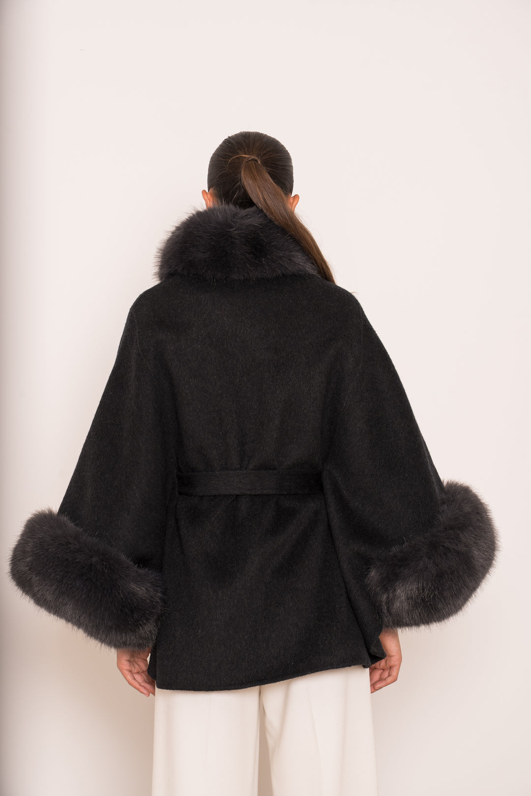 Manteau laine aux fourrures Gris 26134