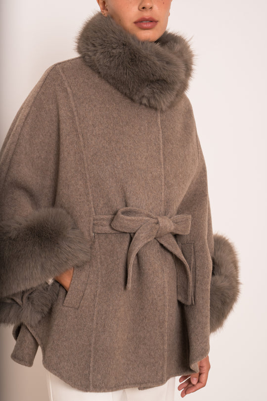 Manteau laine aux fourrures Taupe 26134