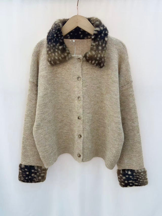 Pull gilet manchettes fourrure Bambi taupe YP2191