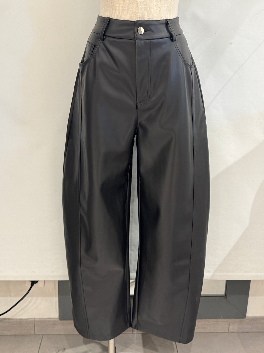 Pantalon Ballon similicuir 7530 Noir