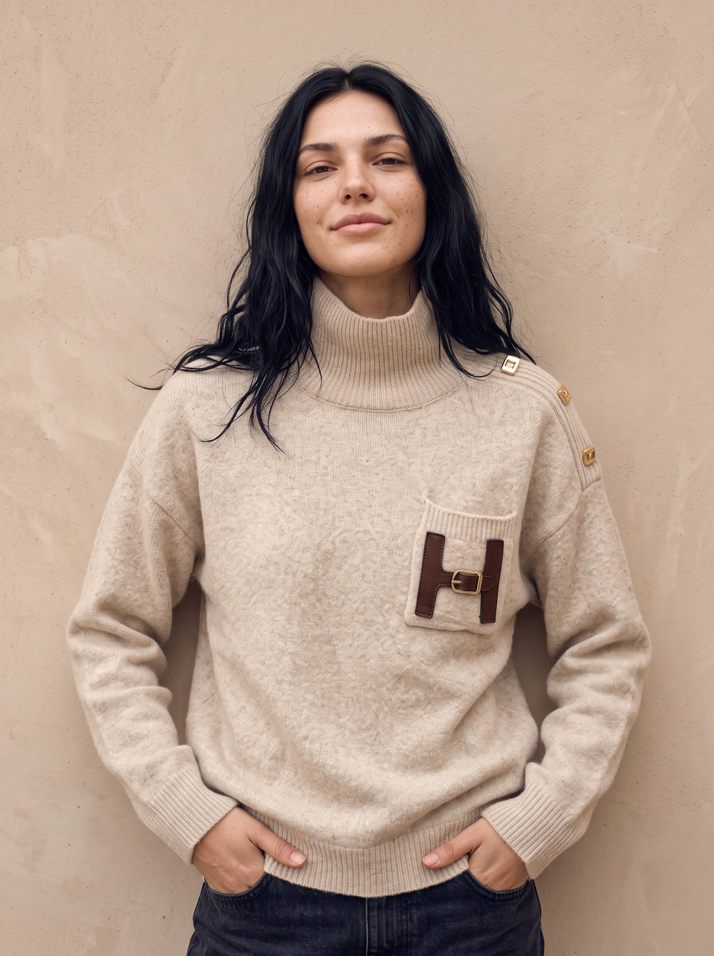 Pull col roulé H 001