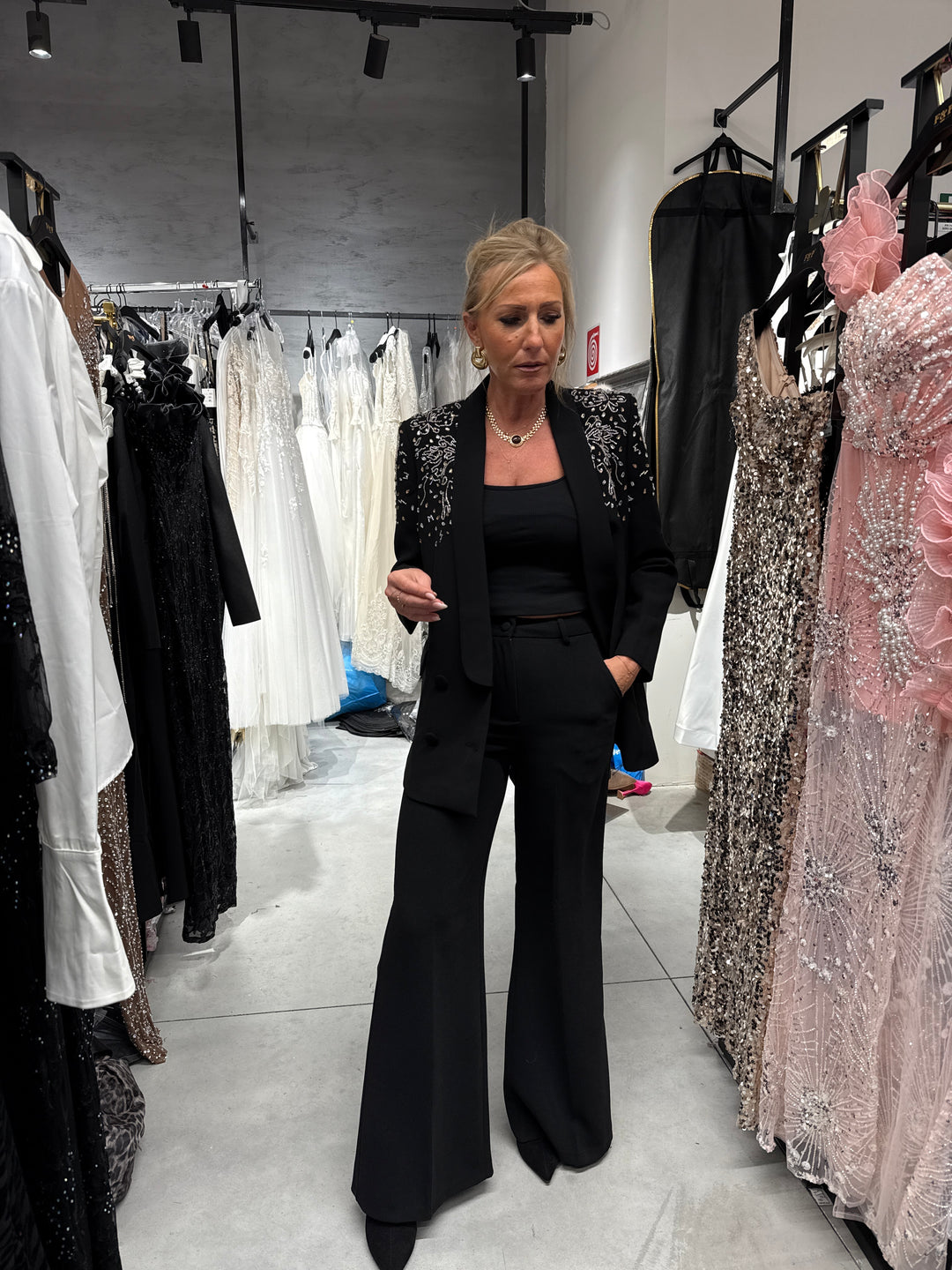 Blazer noir epaulette strass