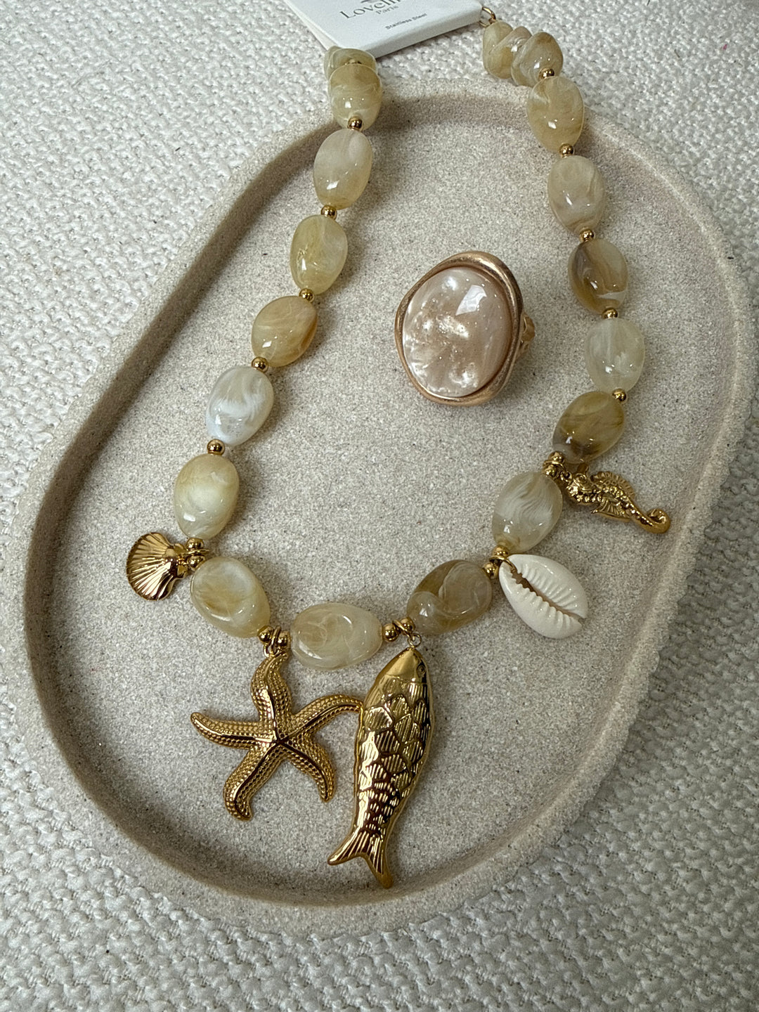Set collier perles poisson + bague beige