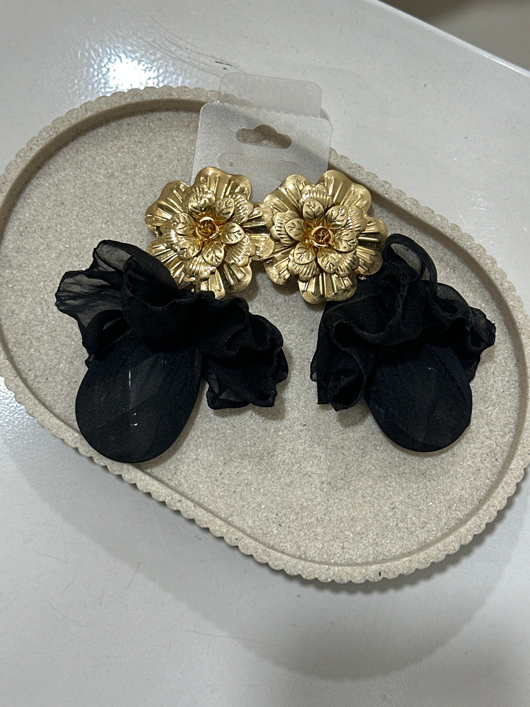 Boucles d'oreilles volant NOIR