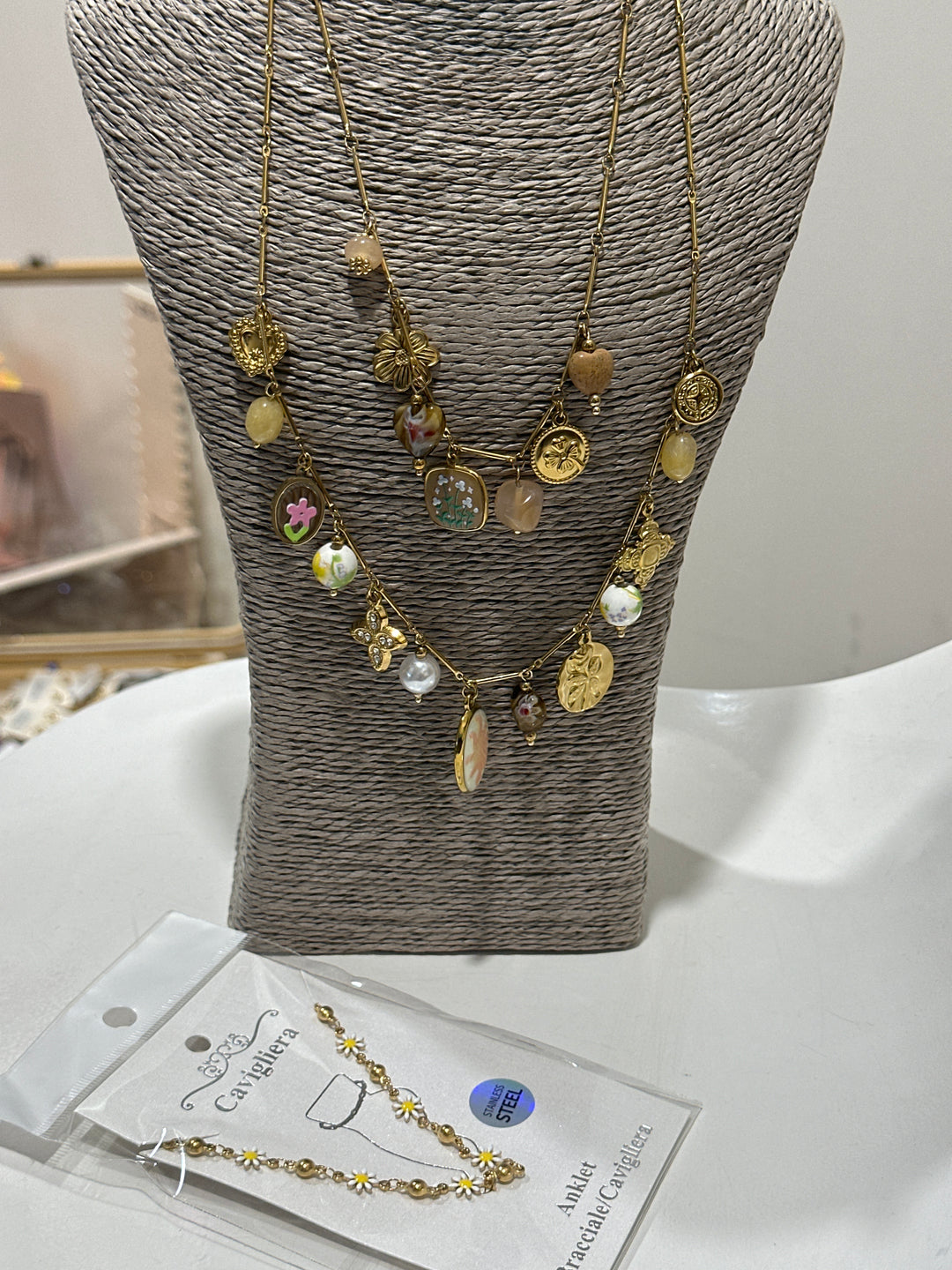 Set collier 2 rangs pendentifs + bijou pied fleur