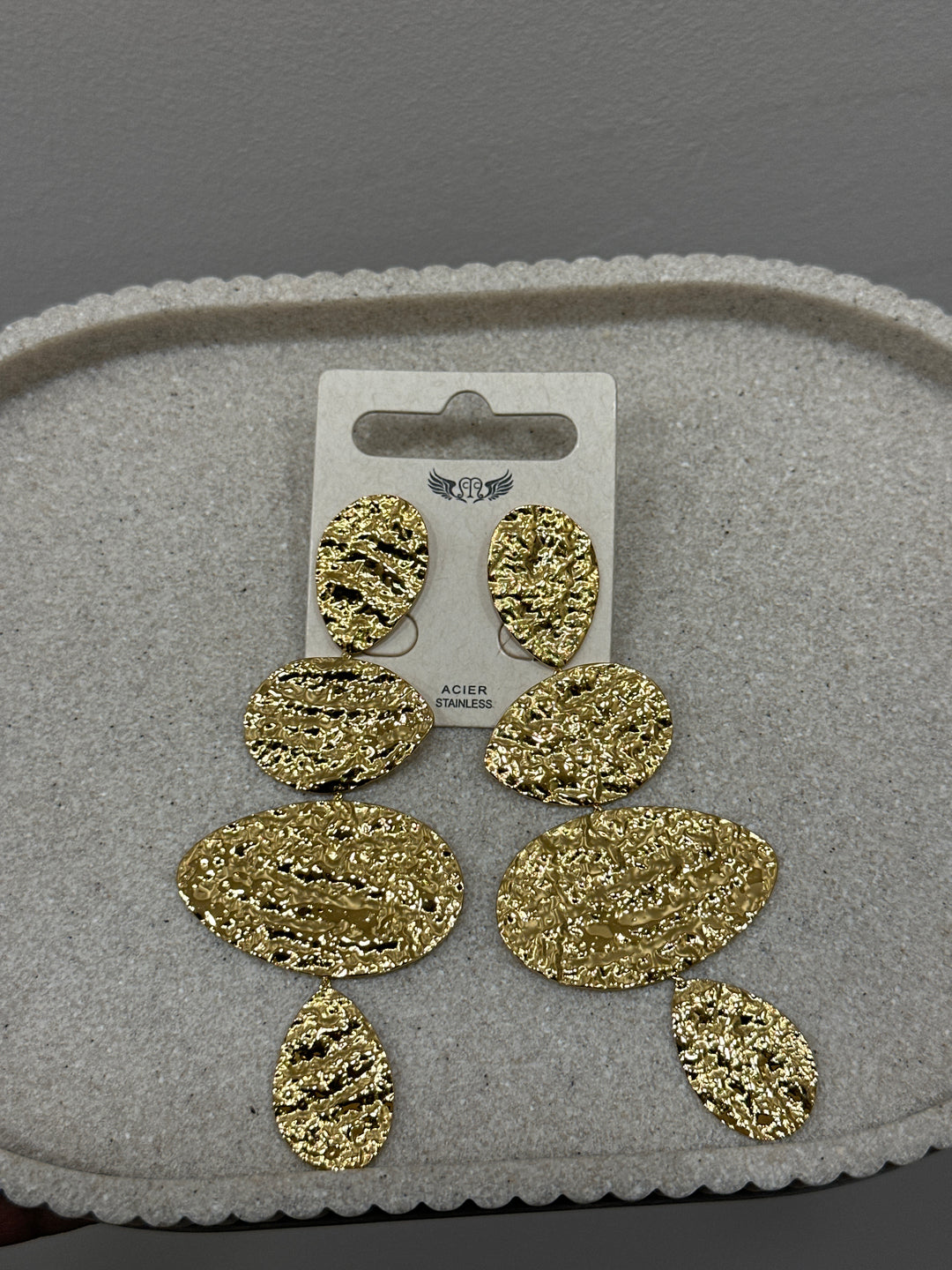 Boucles d'oreilles longues martelées