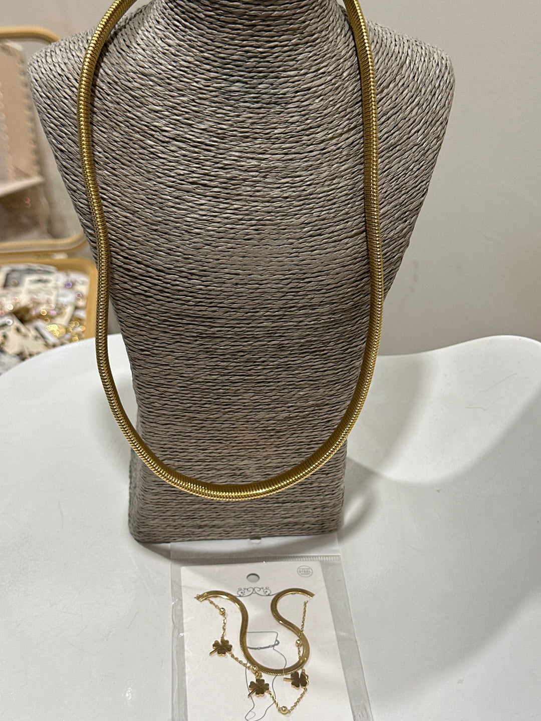 Set collier et bijou pied en maille serpent