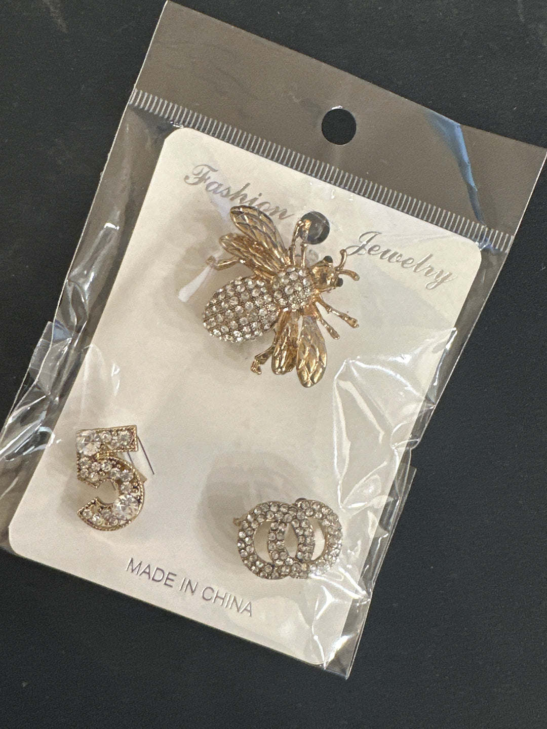 Broche N79