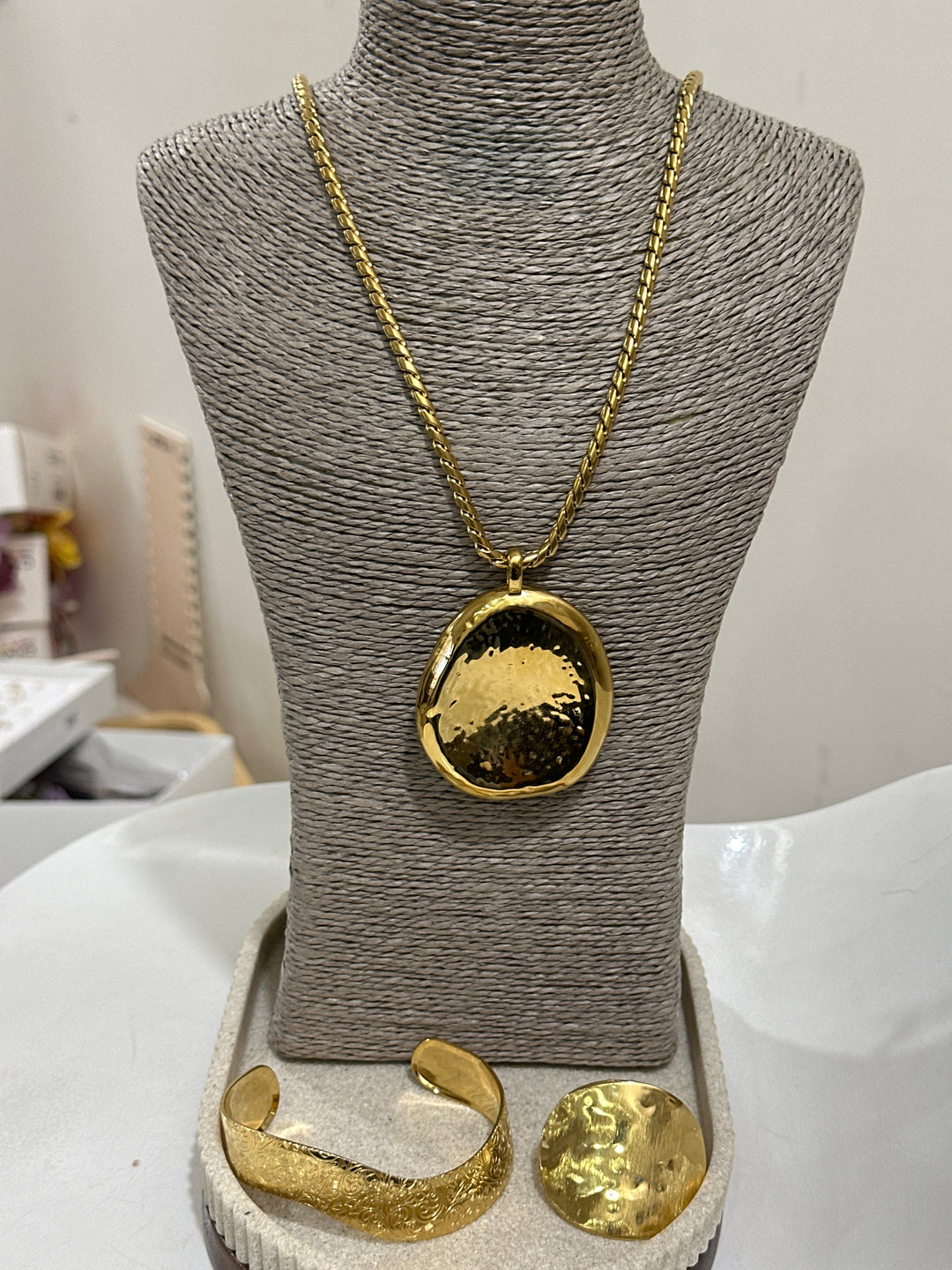 Set manchette + bague + sautoir gros pendentif