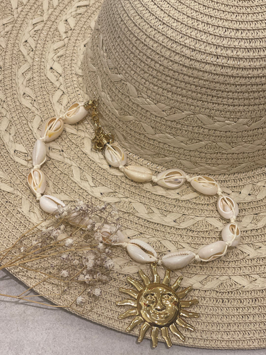 Collier coquillages gros soleil