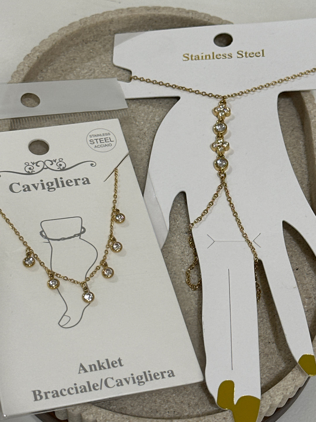 Set bijou pied petite pierres + bijou main trèfle